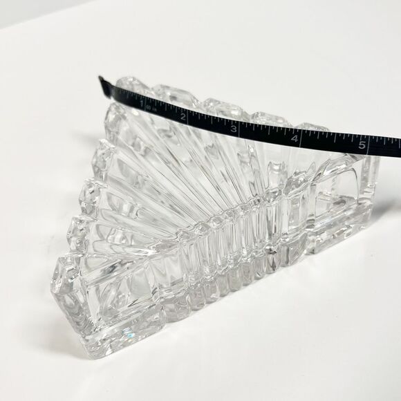 Valaska Bela Vintage Beveled Crystal Hand Made Slovakia Triangular Trinket Box - Picture 5 of 6